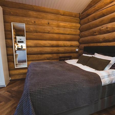 Cozy Log Cabin By Invisible Forest Lodge Rovaniemi Exterior foto