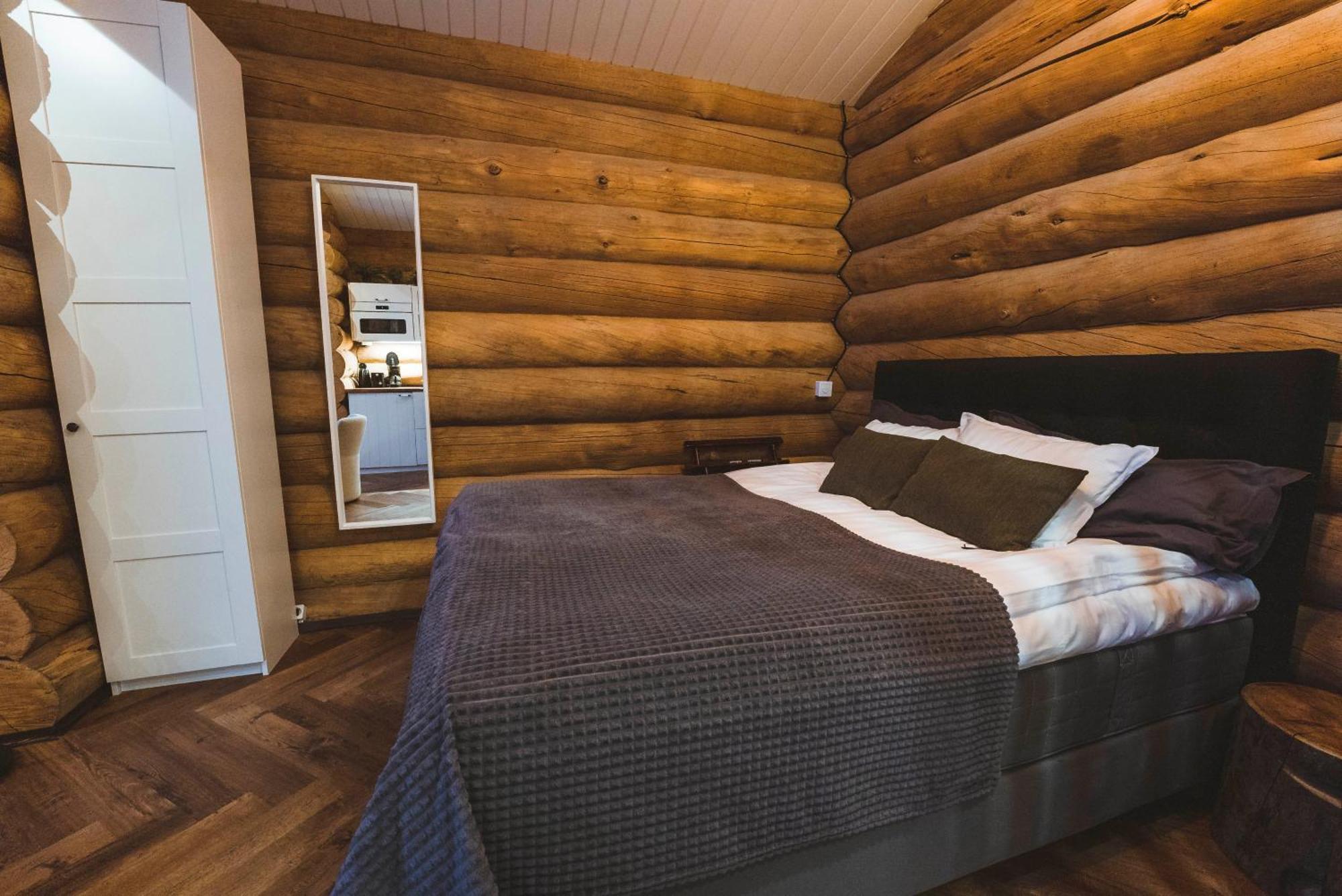 Cozy Log Cabin By Invisible Forest Lodge Rovaniemi Exterior foto